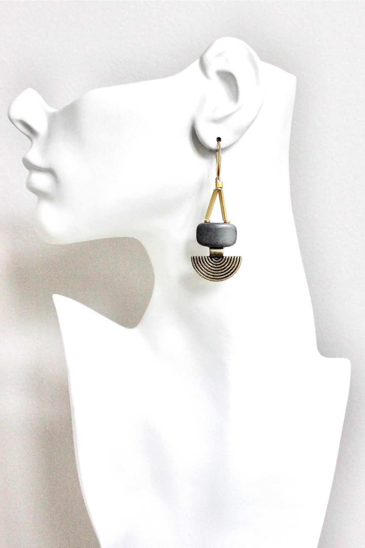 Artdeco Hematite Earrings