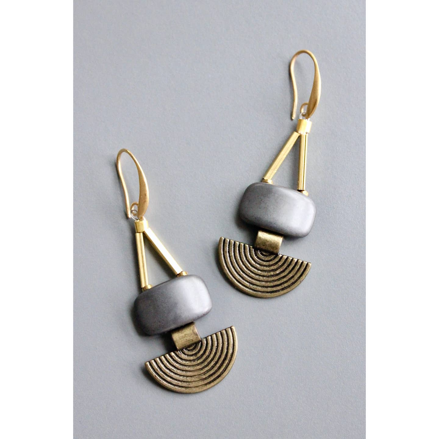 Artdeco Hematite Earrings