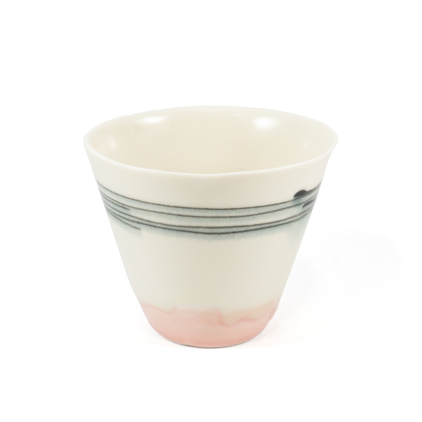 Line and Color Bottom Sipping Cup