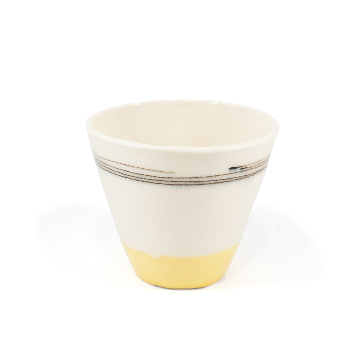 Line and Color Bottom Sipping Cup