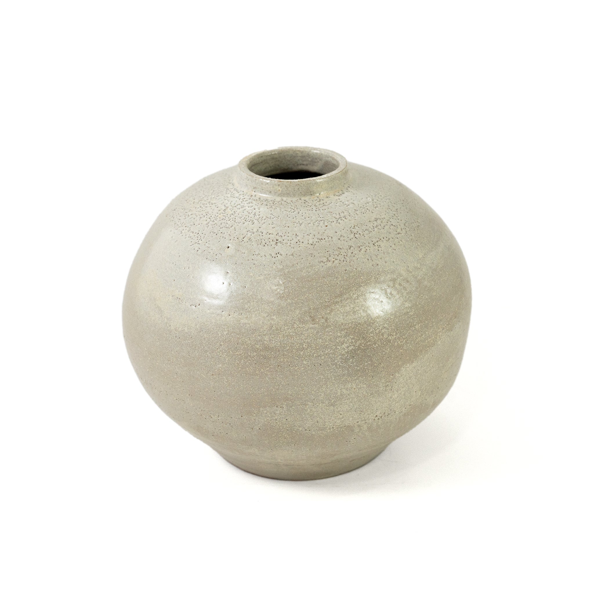 Round Ceramic Vase – MADE Art Boutique